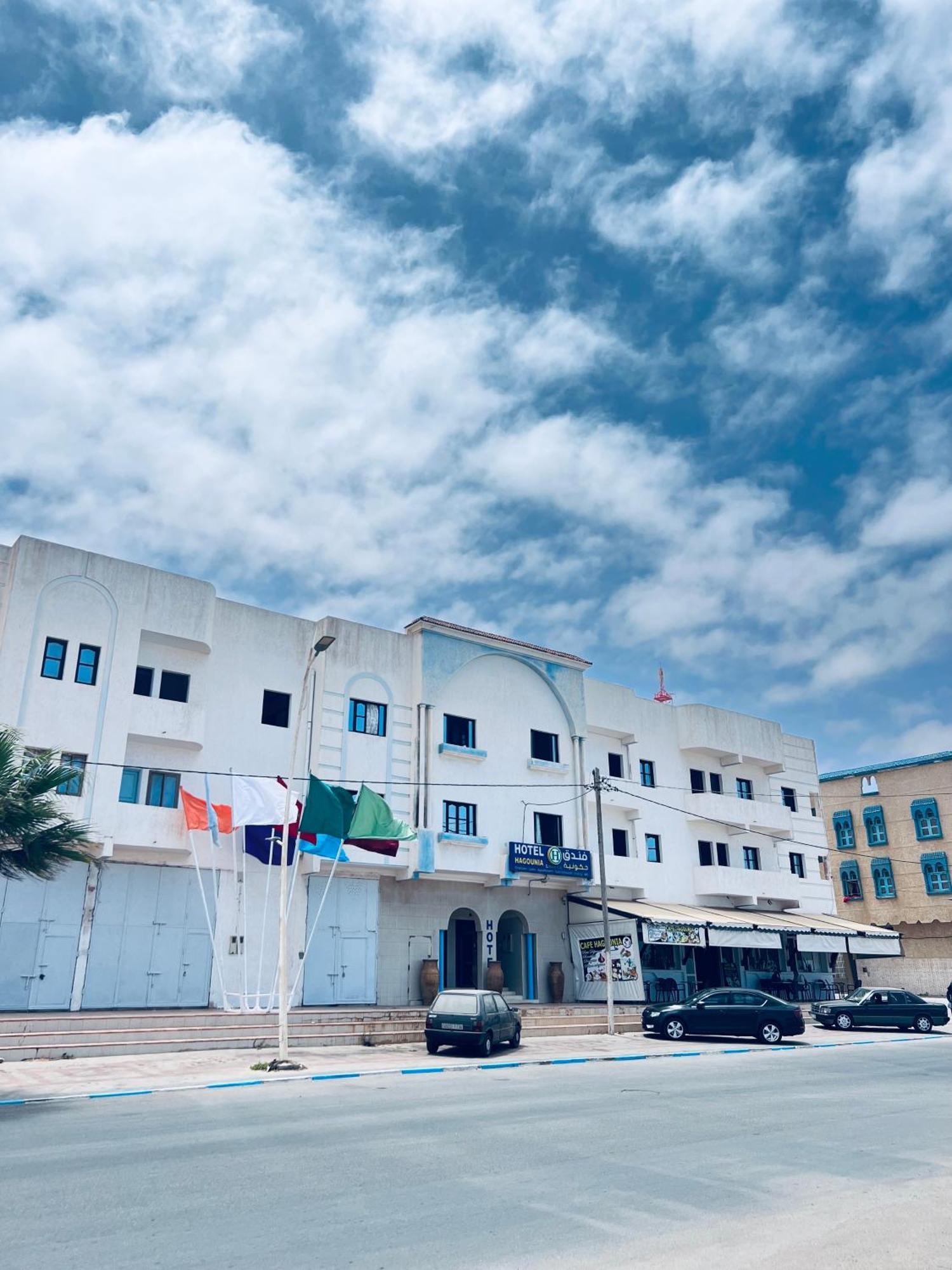 Hagounia Hotel Tantan Kültér fotó