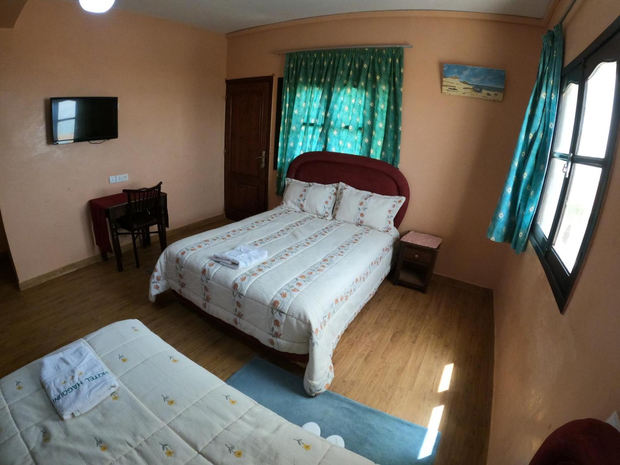 Hagounia Hotel Tantan Kültér fotó